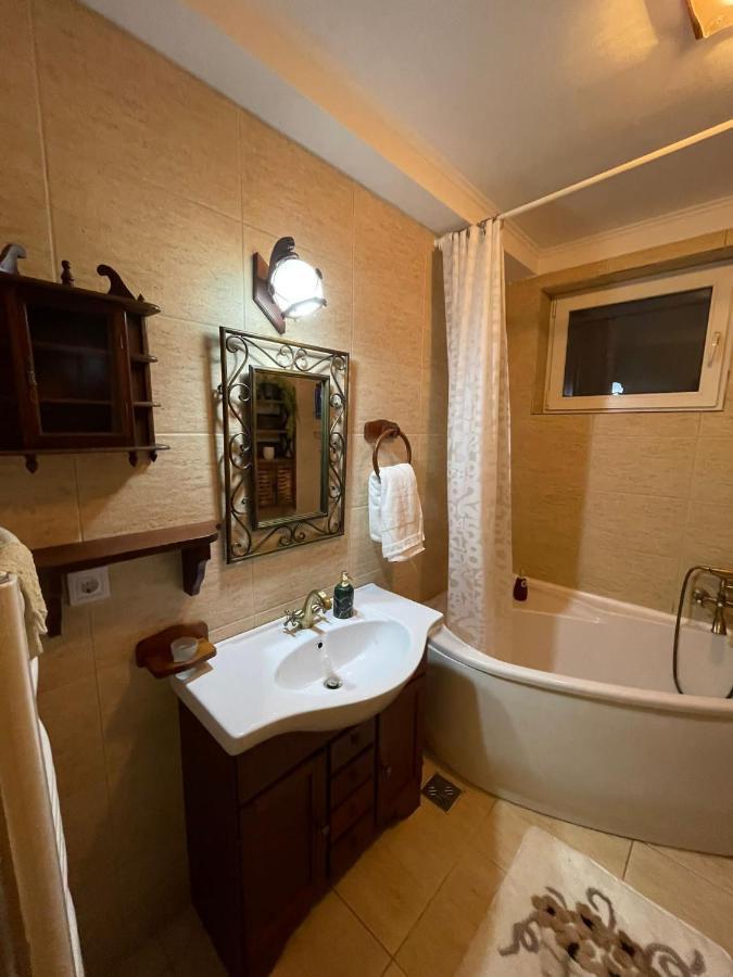 Apartamento Apartament Yannis Alba Iulia Exterior foto